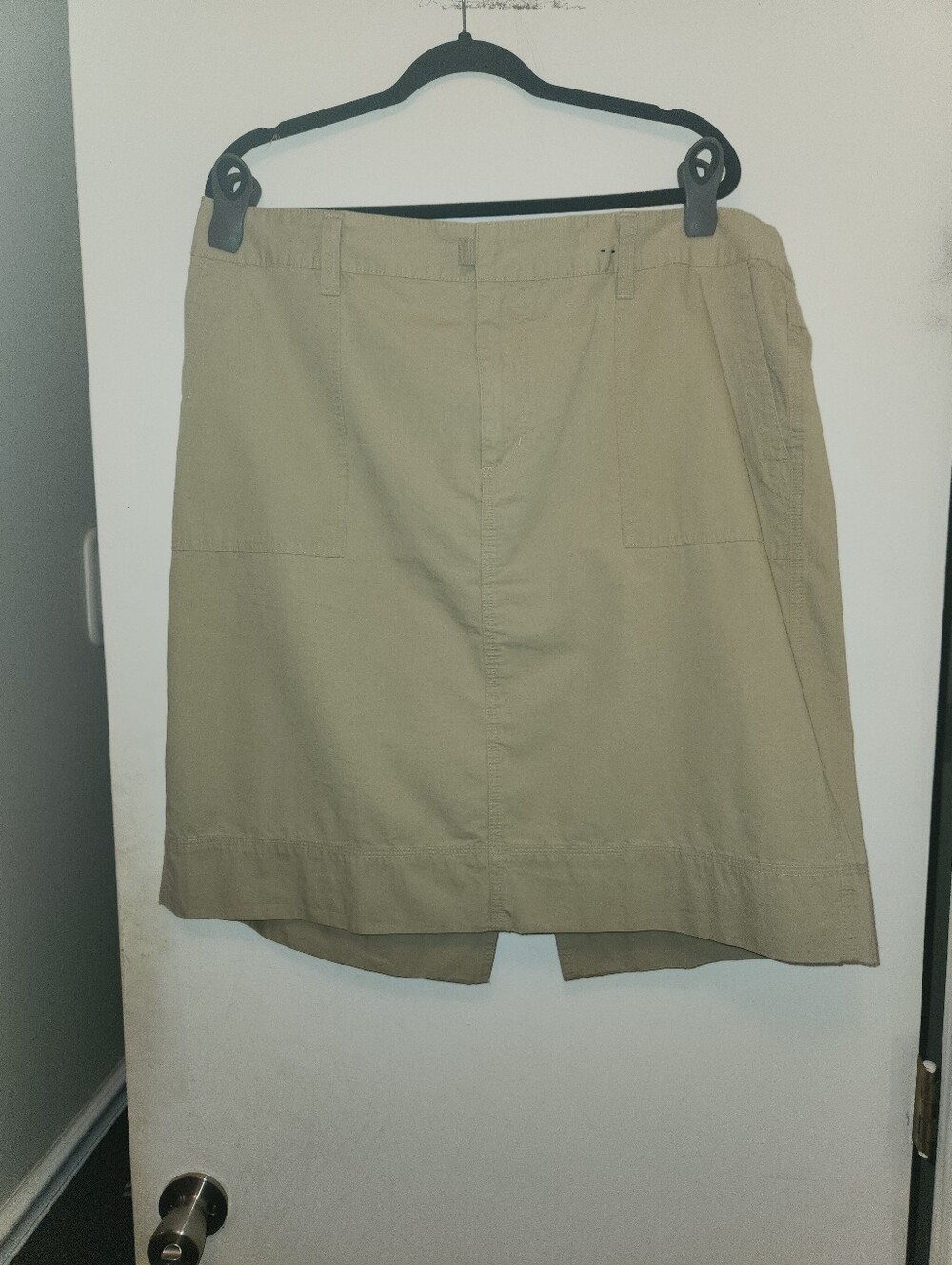 Venezia Khaki Midi Skirt with Rear Flap Pockets 20